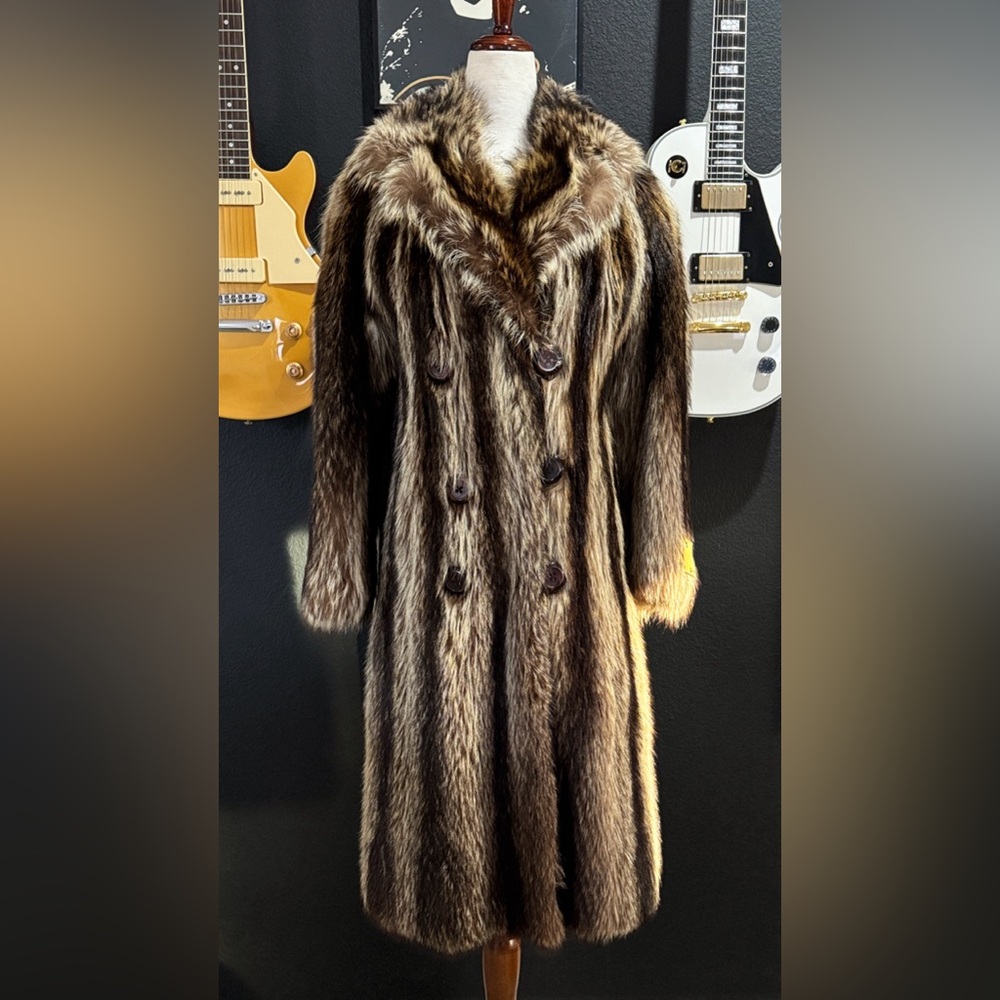 1920’s Vintage Fur Coat, Genuine Raccon by Lachine, Pageau Fine Furs, Sz M